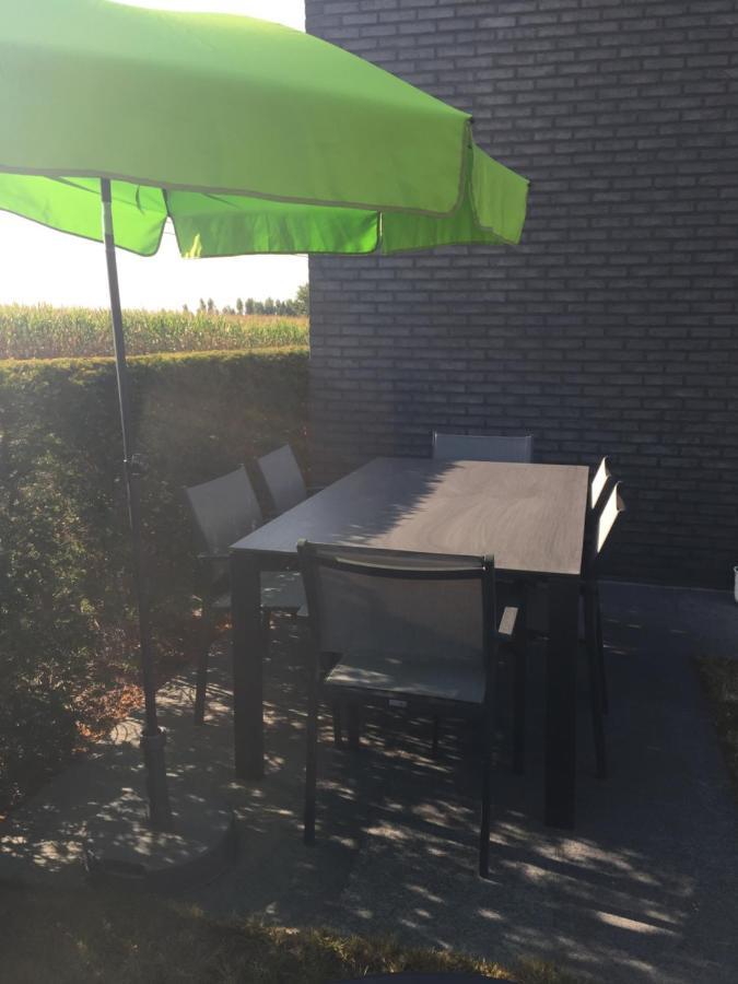 Holiday Home Poire Et Table Wingene Kültér fotó